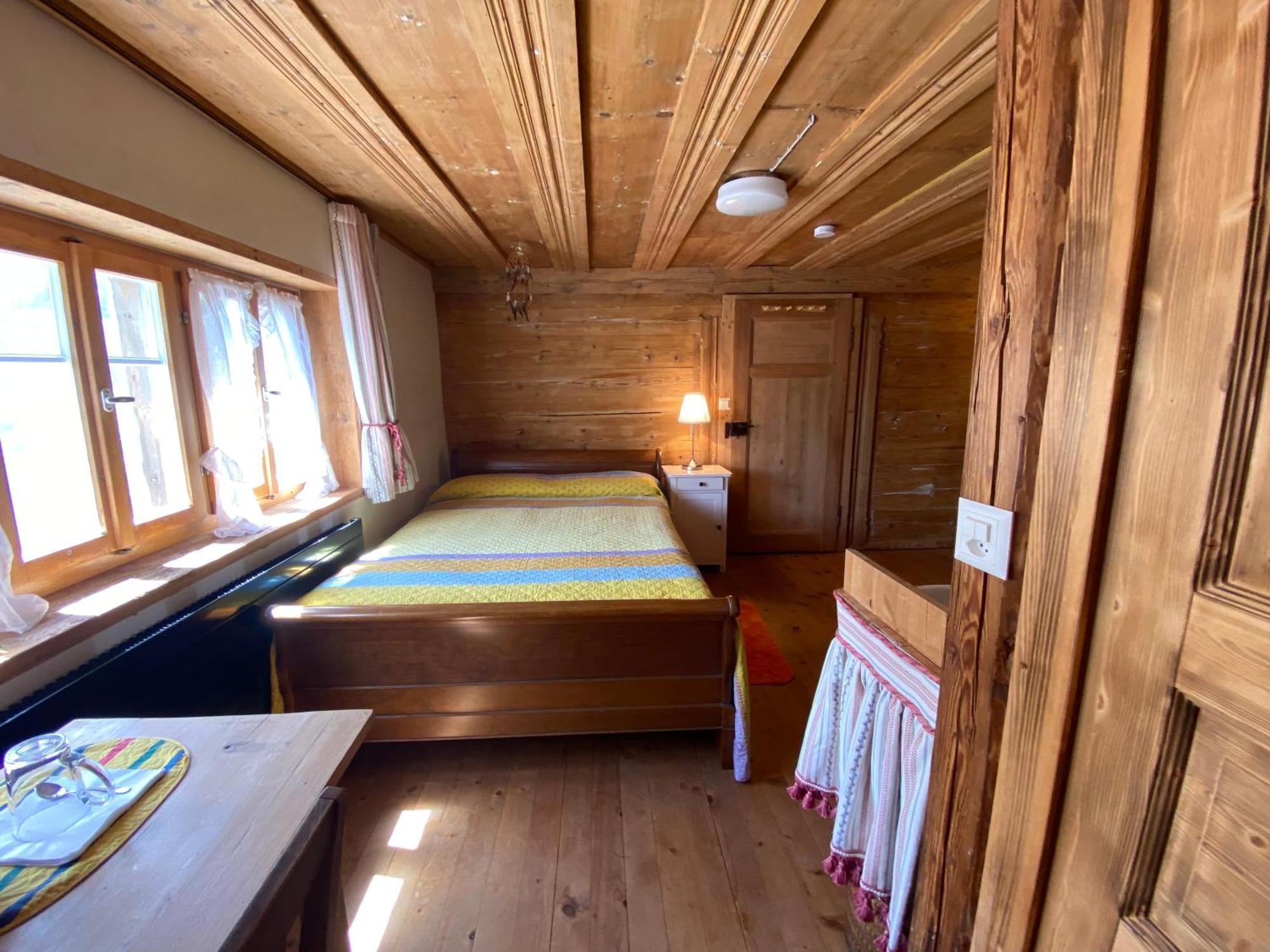 Bed and Breakfast Casa Vegana Trun Exterior foto